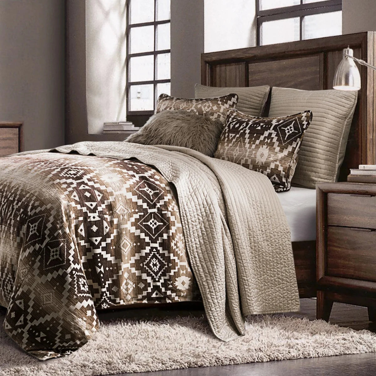 Chalet Aztec Bedding Set - Diamond W Ranch