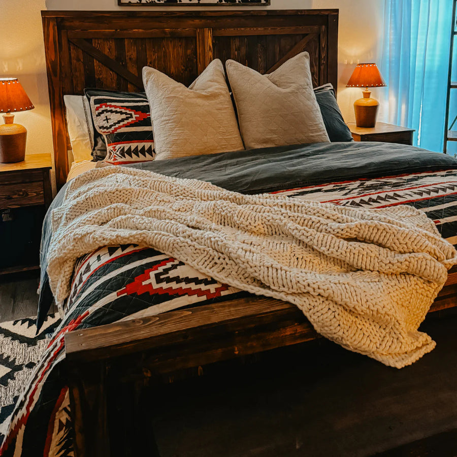 Cortez Reversible Quilt Set - Diamond W Ranch