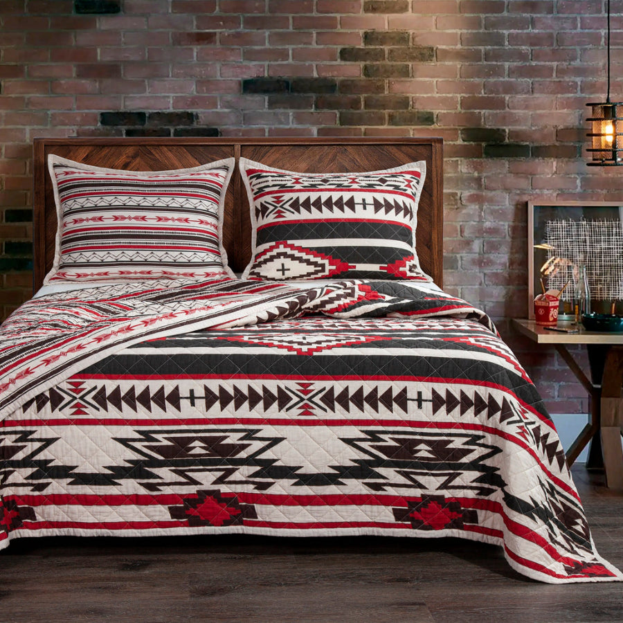 Cortez Reversible Quilt Set - Diamond W Ranch
