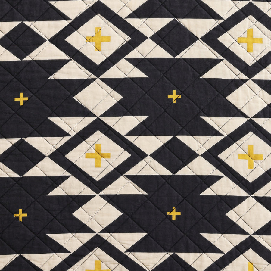 High Desert Reversible Quilt Set - Diamond W Ranch