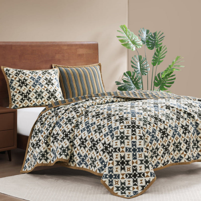 Mosaic Reversible Quilt Set - Diamond W Ranch