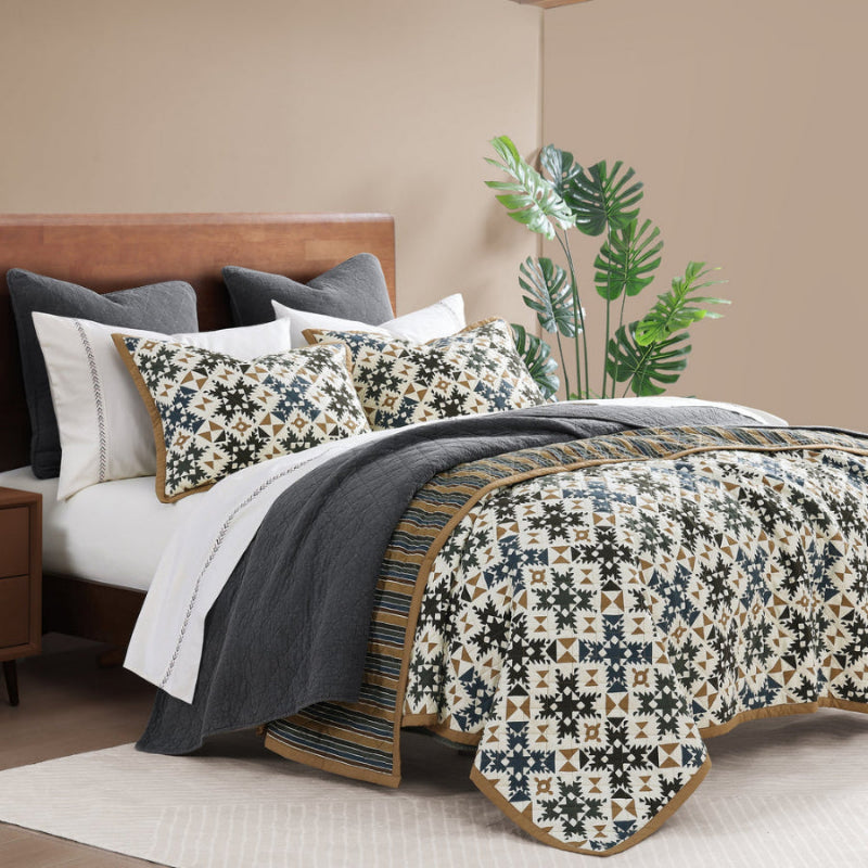 Mosaic Reversible Quilt Set - Diamond W Ranch