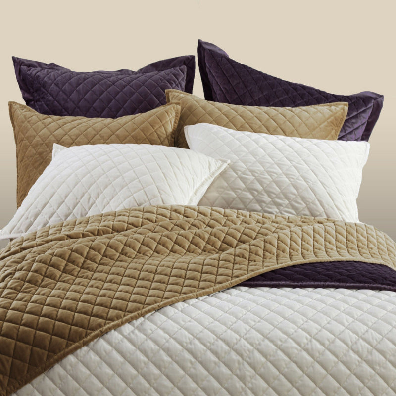 Velvet Diamond Quilt Set - Diamond W Ranch