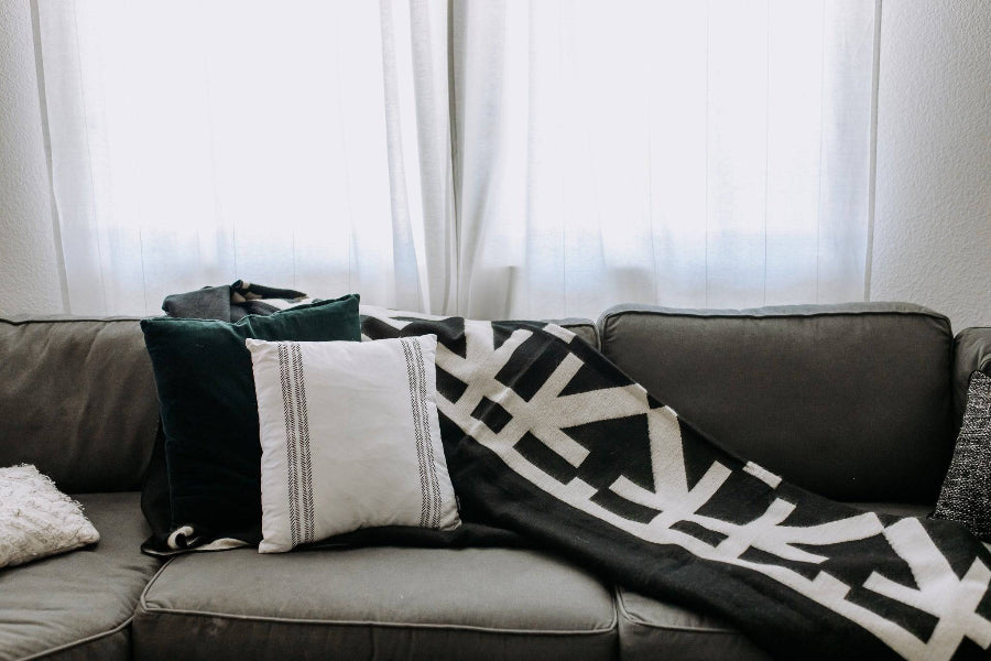 Destino Blanket - Natural / Black - Diamond W Ranch