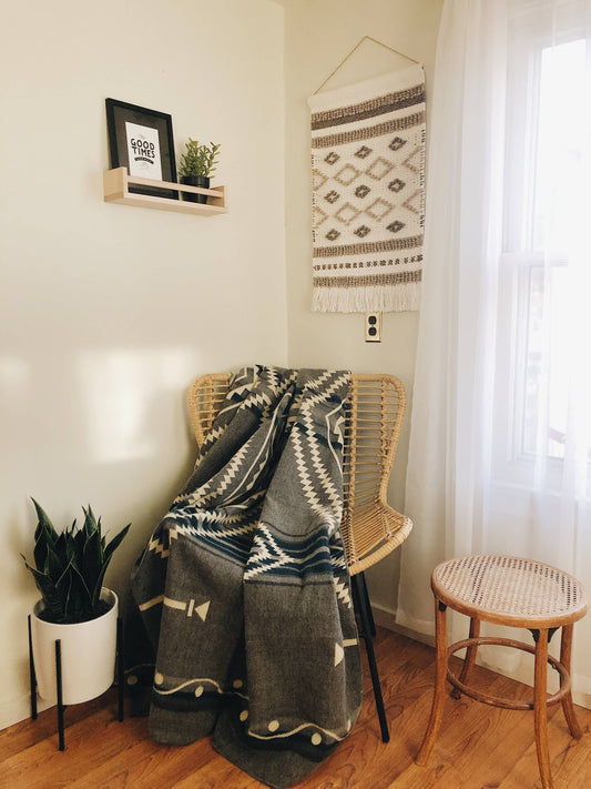 Achuar Blanket -Ash Grey