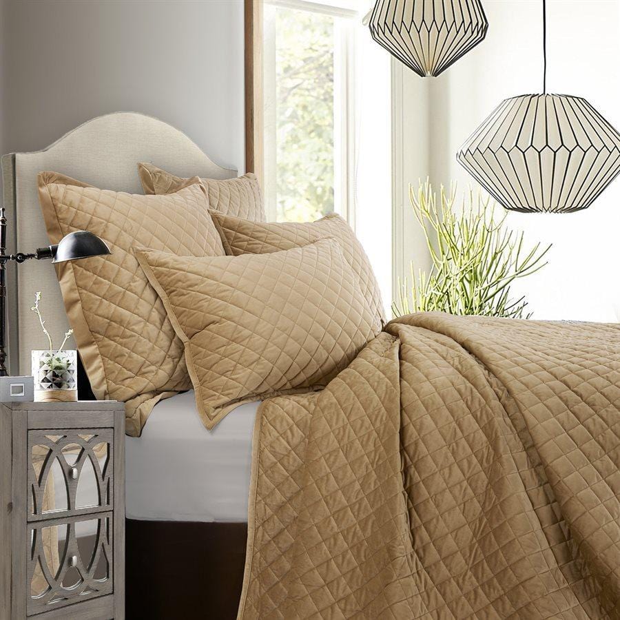 Velvet Diamond Quilt Set - Diamond W Ranch 